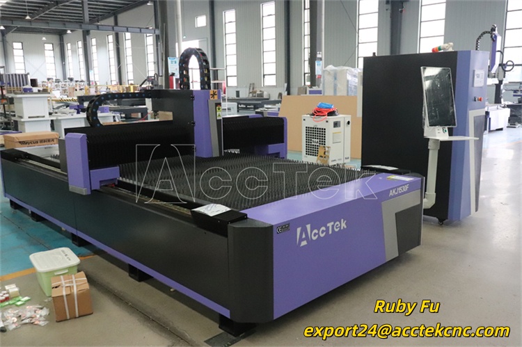CNC 1500W Sheet Metal Fiber La - مراجعة Industrial Laser Cutting Machine Price وسعره
