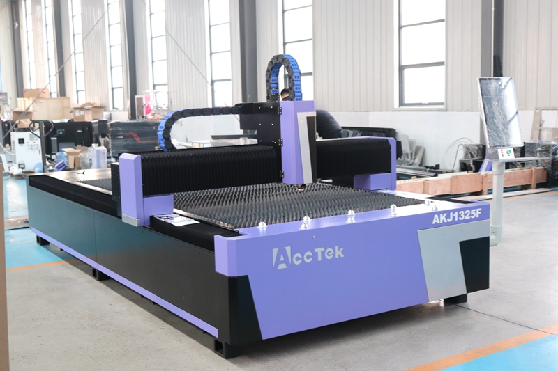 China Industrial Laser Cutter  - مراجعة Industrial Laser Cutter Price وسعره