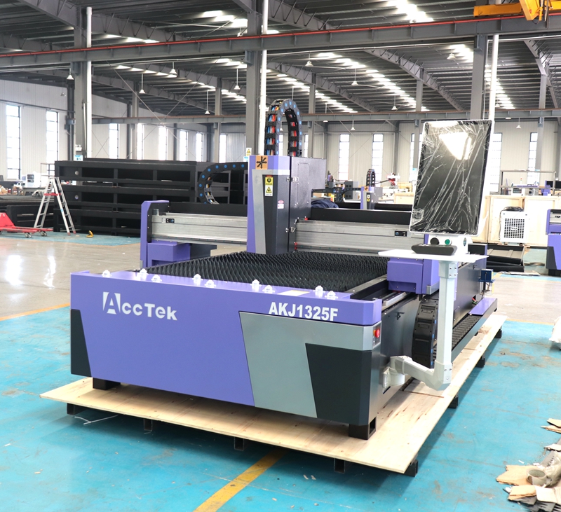 China Industrial Laser Cutter  - مراجعة Industrial Laser Cutter Price وسعره